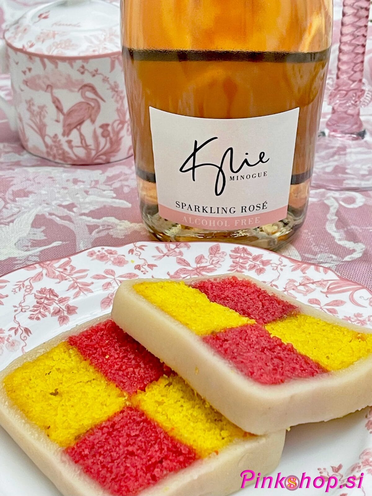 Kylie Minogue Wines, Battenberg torta, Pinkshop.si
