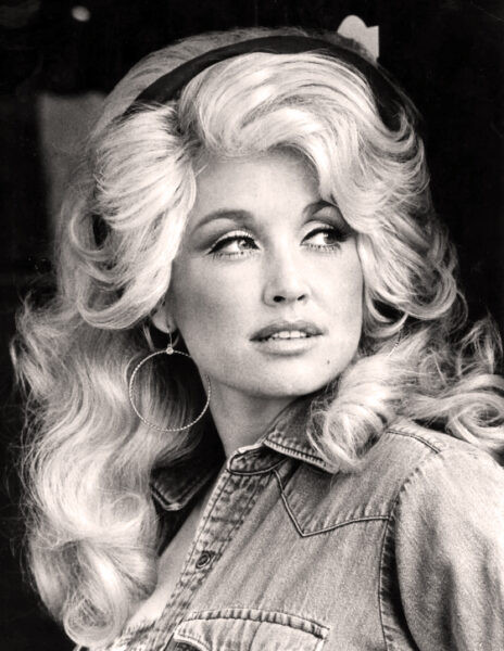 Dolly Parton leta 1977