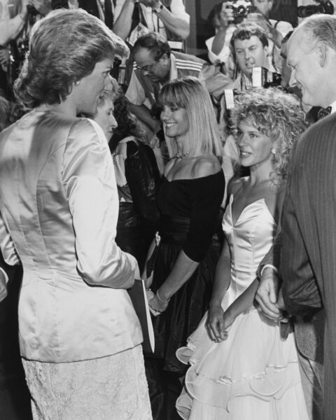 Olivia Newton-John in Kylie Minogue ter princesa Diana