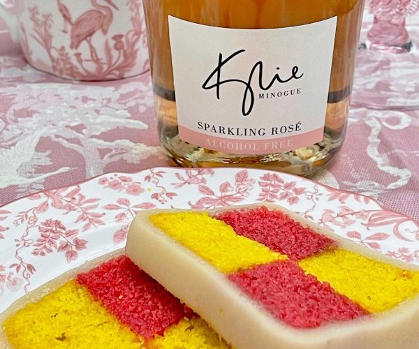 Kylie Minogue Wines, Battenberg torta, Pinkshop.si