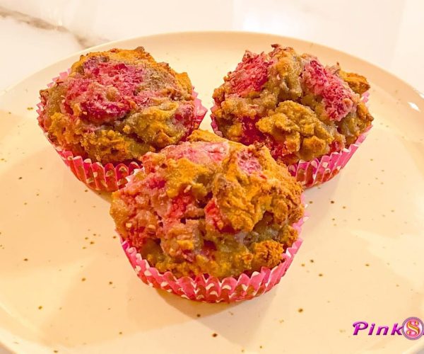 Mafini z banano in malinami, Pinkshop.si