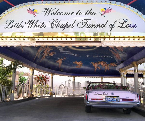 Pink Cadillac Pinkshop.si