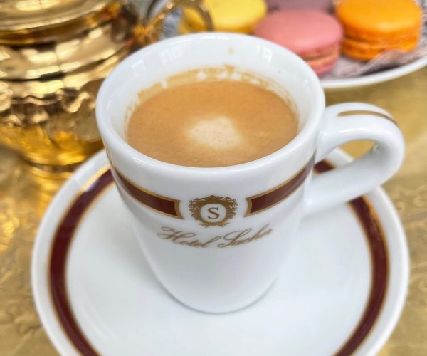 Sacher kava, arhiv Pinkshop.si